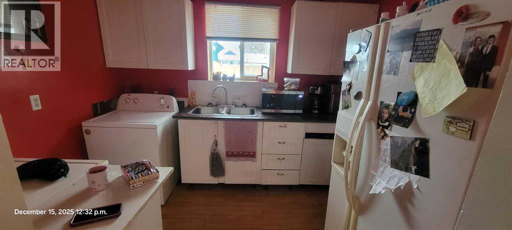 10308 101 Street, Peace River, Alberta  T8S 1B4 - Photo 20 - A2276657