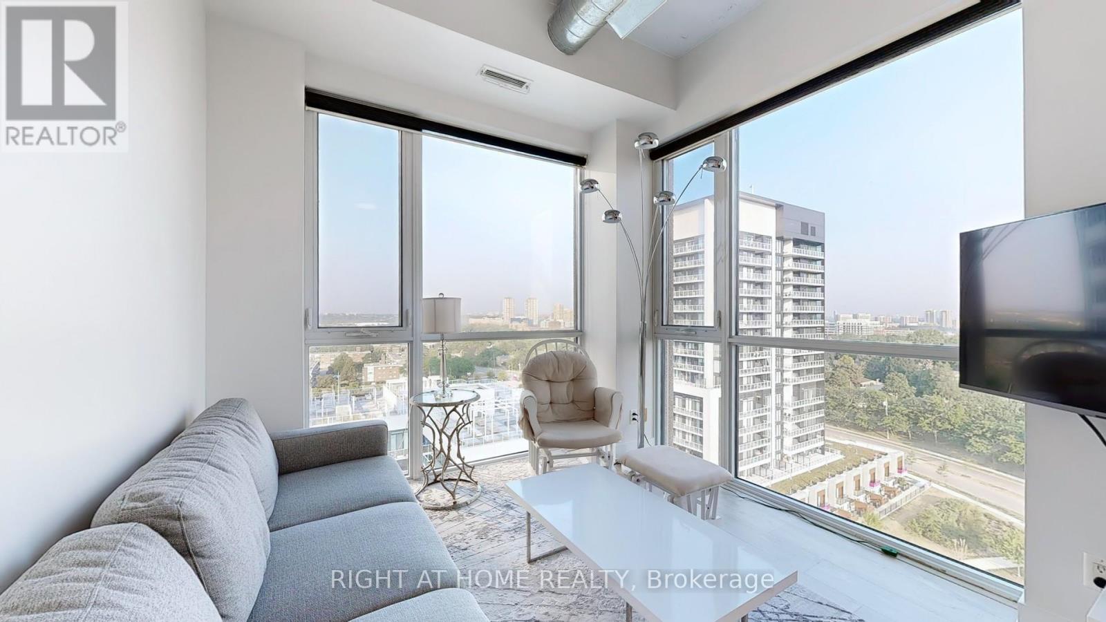 75 The Don Way W, Toronto, Ontario  M3C 2E9 - Photo 4 - C12751344