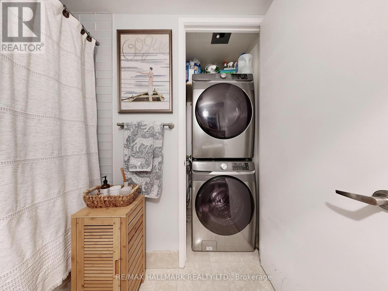 1403 - 85 Bloor Street E, Toronto, Ontario  M4W 3Y1 - Photo 17 - C12751356