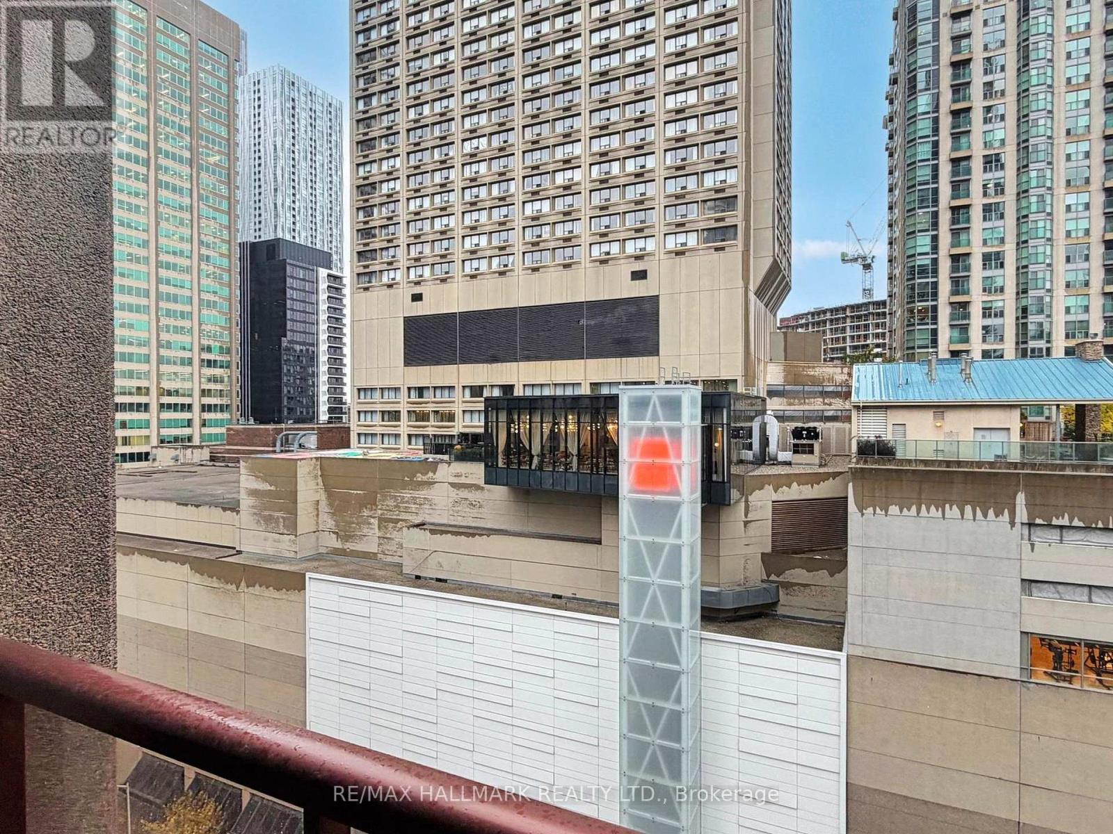 1403 - 85 Bloor Street E, Toronto, Ontario  M4W 3Y1 - Photo 21 - C12751356