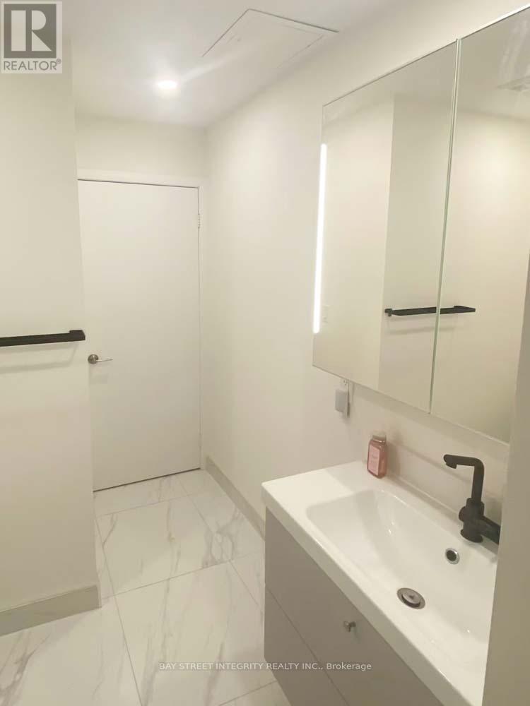 Uph 3202 - 600 Fleet Street, Toronto, Ontario  M5V 1B7 - Photo 6 - C12751398