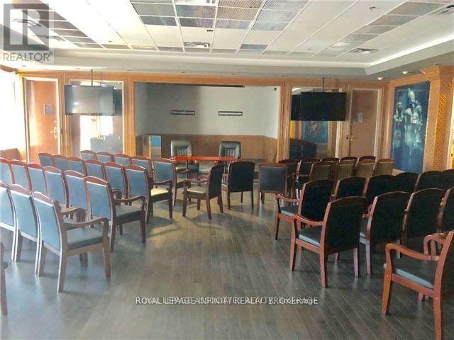 25 Mallard Road, Toronto, Ontario  M3B 1S4 - Photo 4 - C12751410