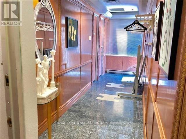 25 Mallard Road, Toronto, Ontario  M3B 1S4 - Photo 6 - C12751410