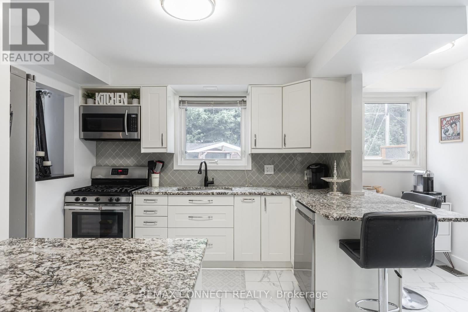 32 Harland Crescent, Ajax, Ontario  L1S 1J9 - Photo 15 - E12751326