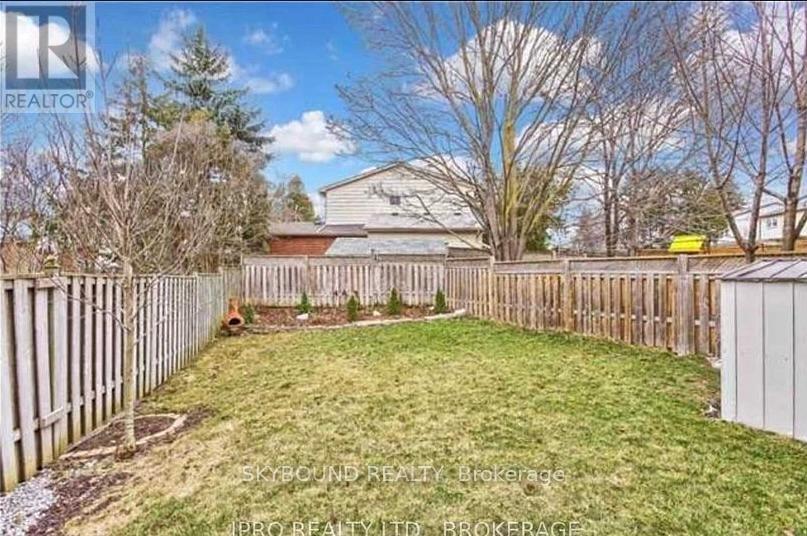 Room 2 - 252 William Roe Boulevard N, Newmarket, Ontario  L3Y 1B5 - Photo 19 - N12751348