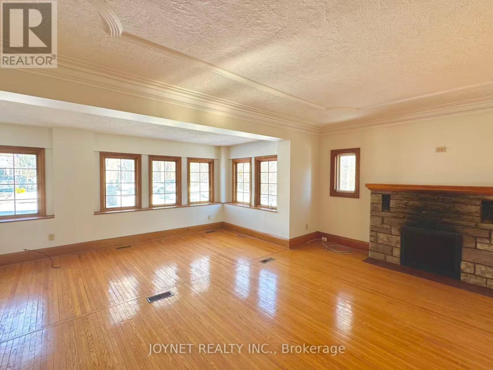 17 Eckardt Avenue, Markham, Ontario  L3R 1P1 - Photo 2 - N12751376