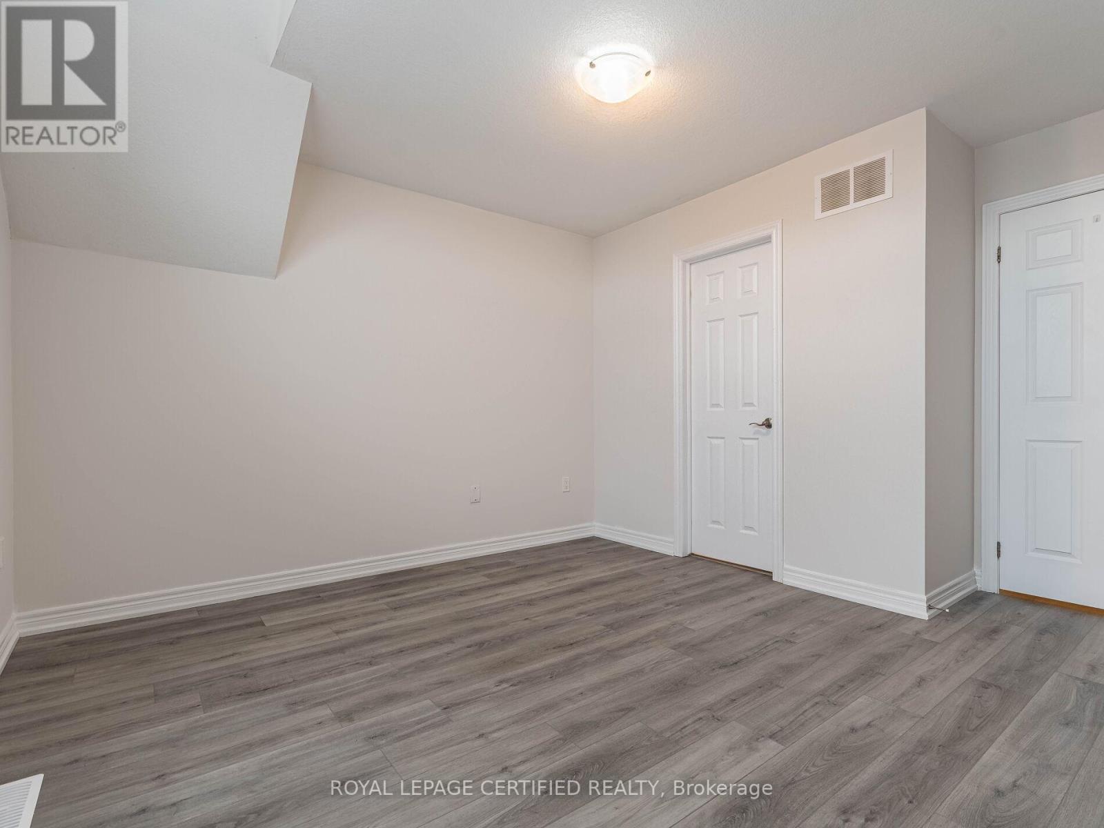 596 Linden Drive, Cambridge, Ontario  N3H 0C9 - Photo 24 - X12750608