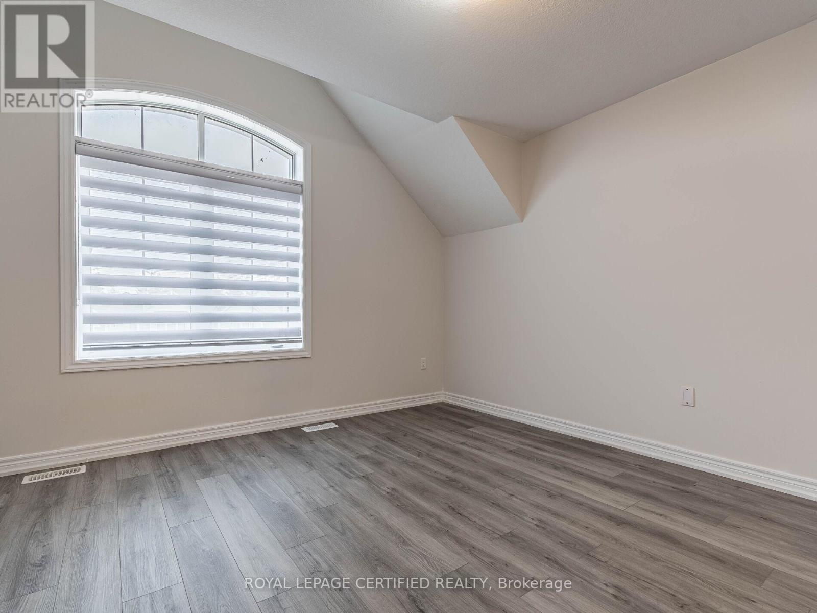 596 Linden Drive, Cambridge, Ontario  N3H 0C9 - Photo 20 - X12750608