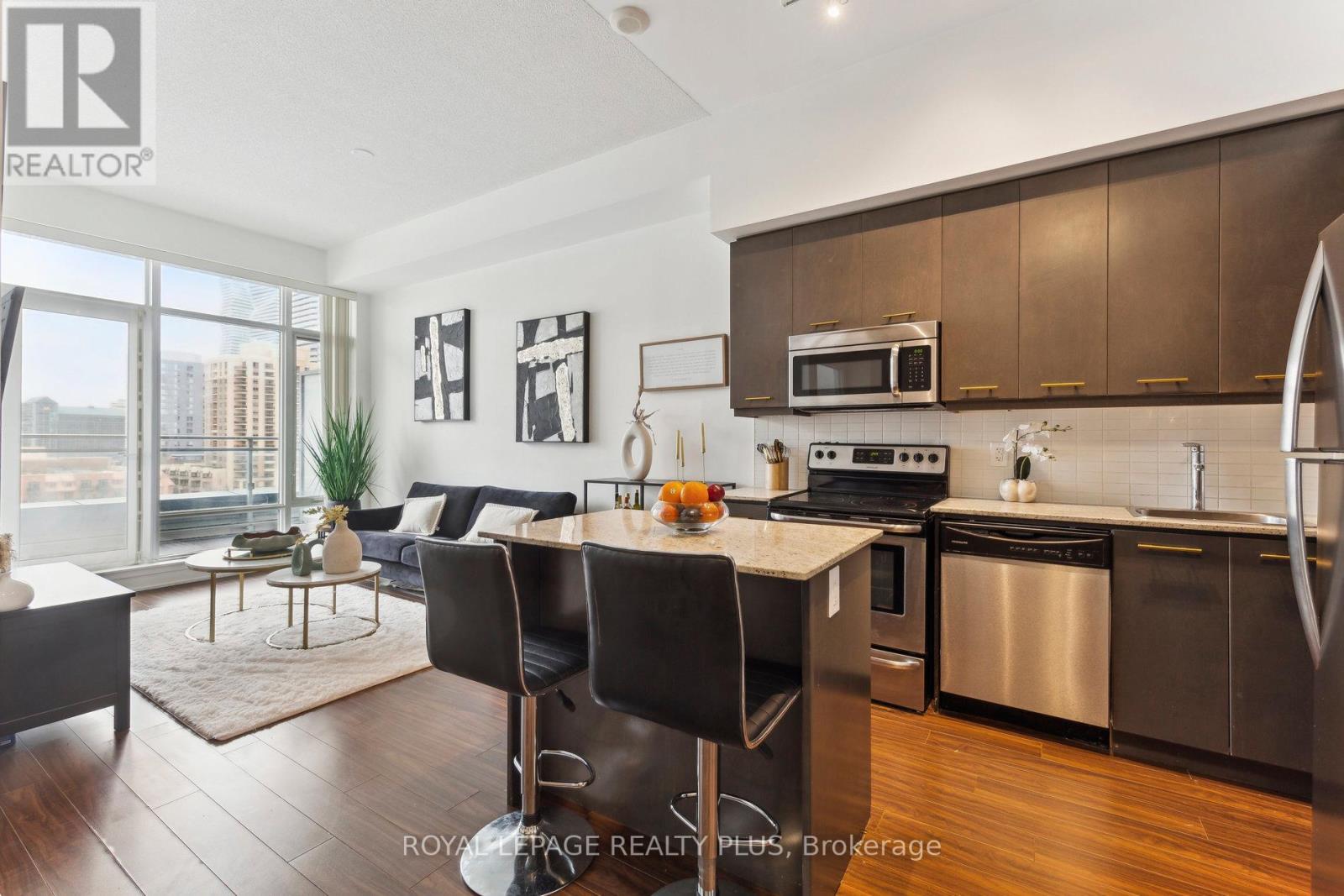 603 - 365 Prince Of Wales Drive, Mississauga, Ontario  L5B 0G6 - Photo 10 - W12751378