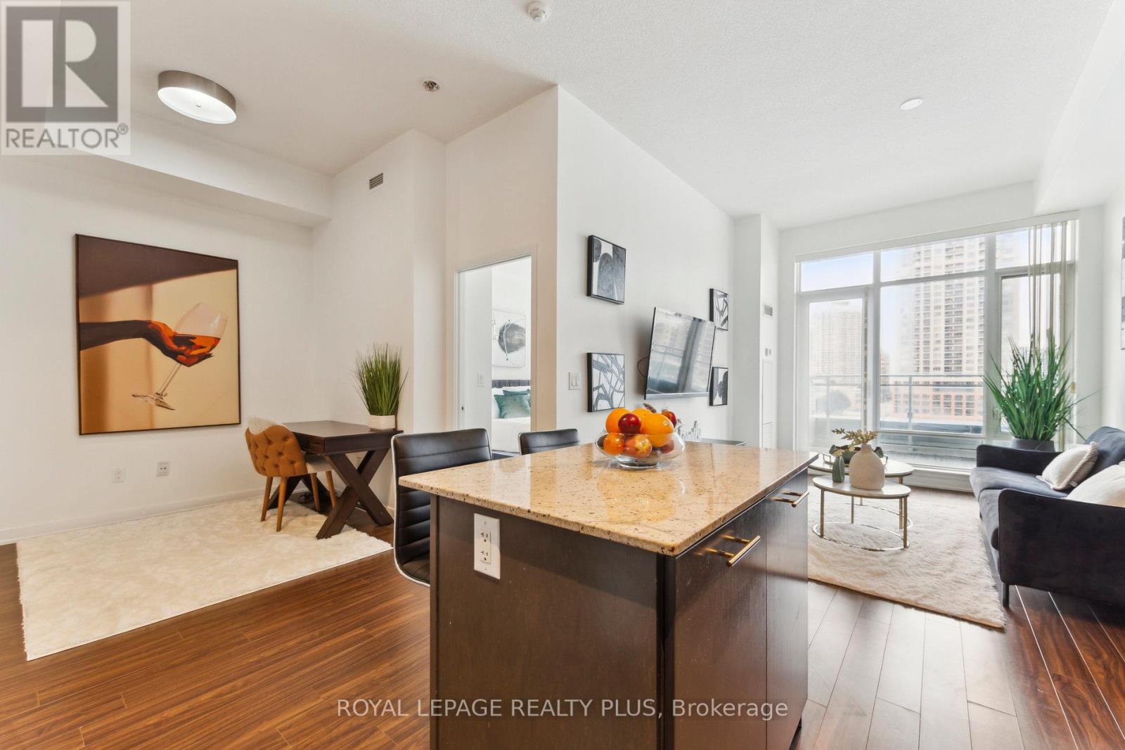 603 - 365 Prince Of Wales Drive, Mississauga, Ontario  L5B 0G6 - Photo 15 - W12751378