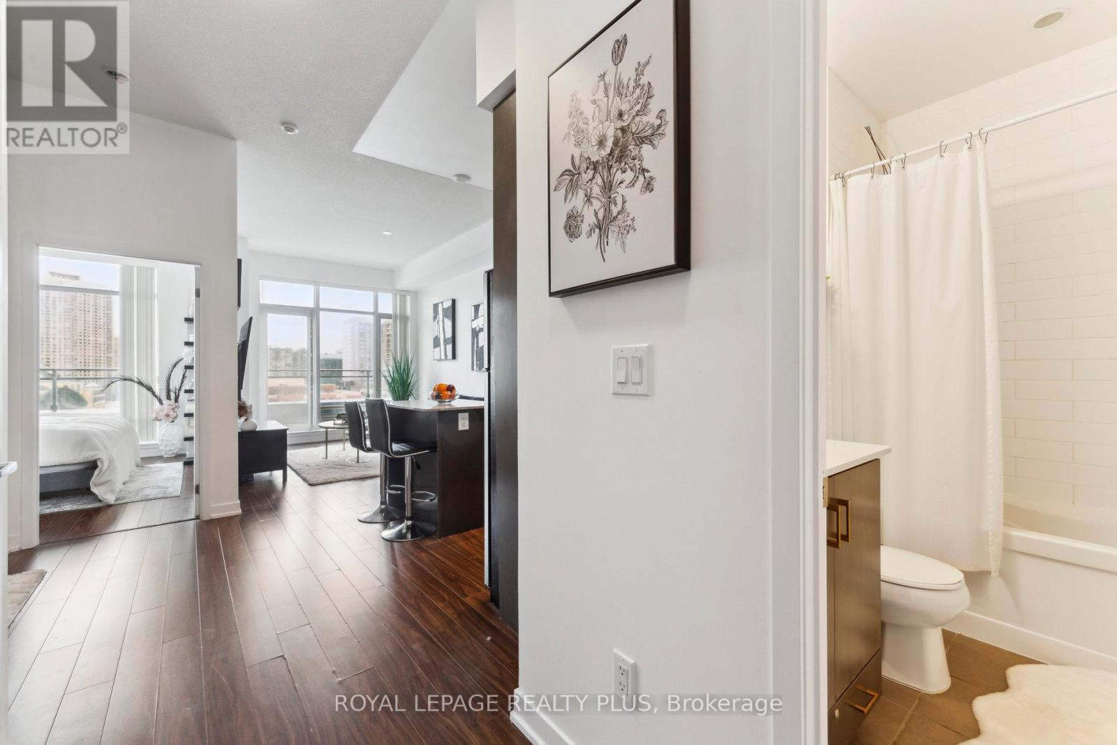 603 - 365 Prince Of Wales Drive, Mississauga, Ontario  L5B 0G6 - Photo 16 - W12751378