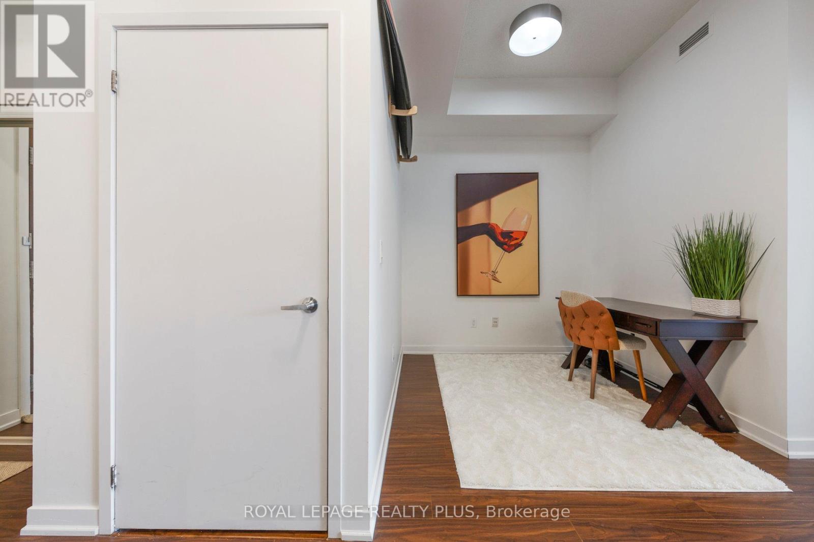 603 - 365 Prince Of Wales Drive, Mississauga, Ontario  L5B 0G6 - Photo 25 - W12751378