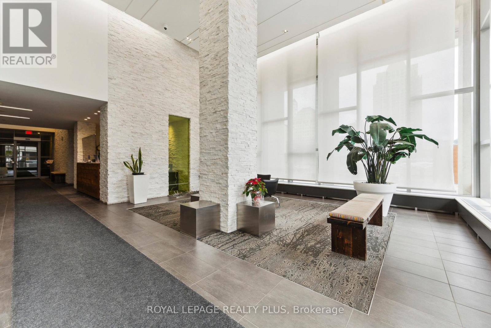 603 - 365 Prince Of Wales Drive, Mississauga, Ontario  L5B 0G6 - Photo 33 - W12751378