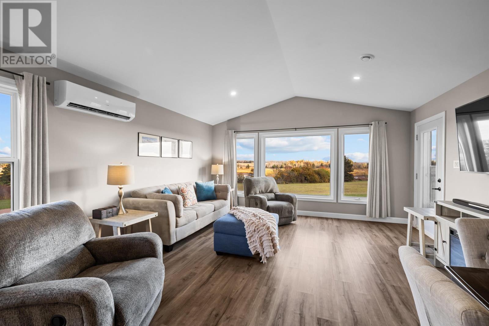 151 Route 10, Tryon, Prince Edward Island  C0B 1A0 - Photo 20 - 202601957