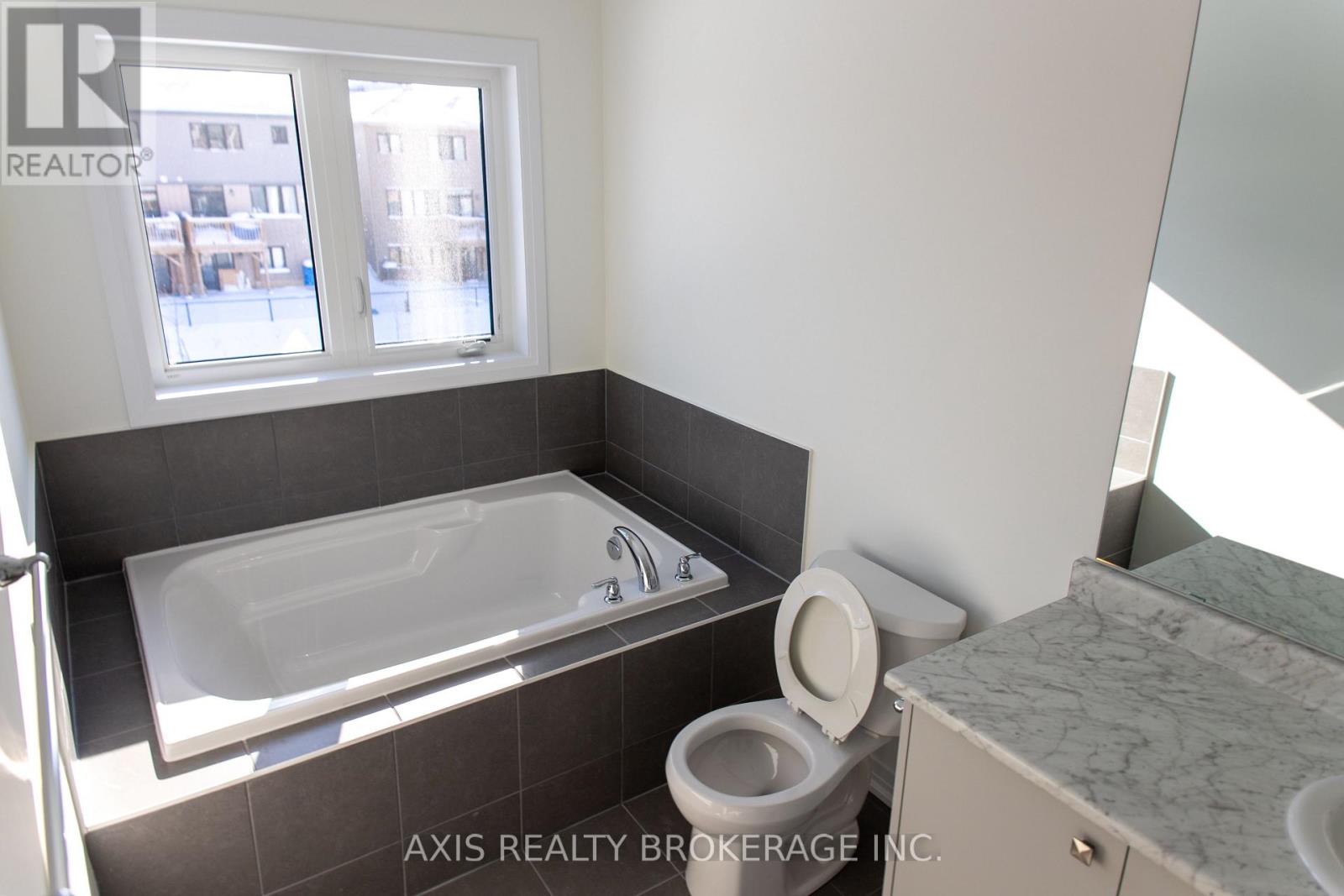 45 Cresthaven Heights, Thorold, Ontario  L2V 0N8 - Photo 22 - X12751394