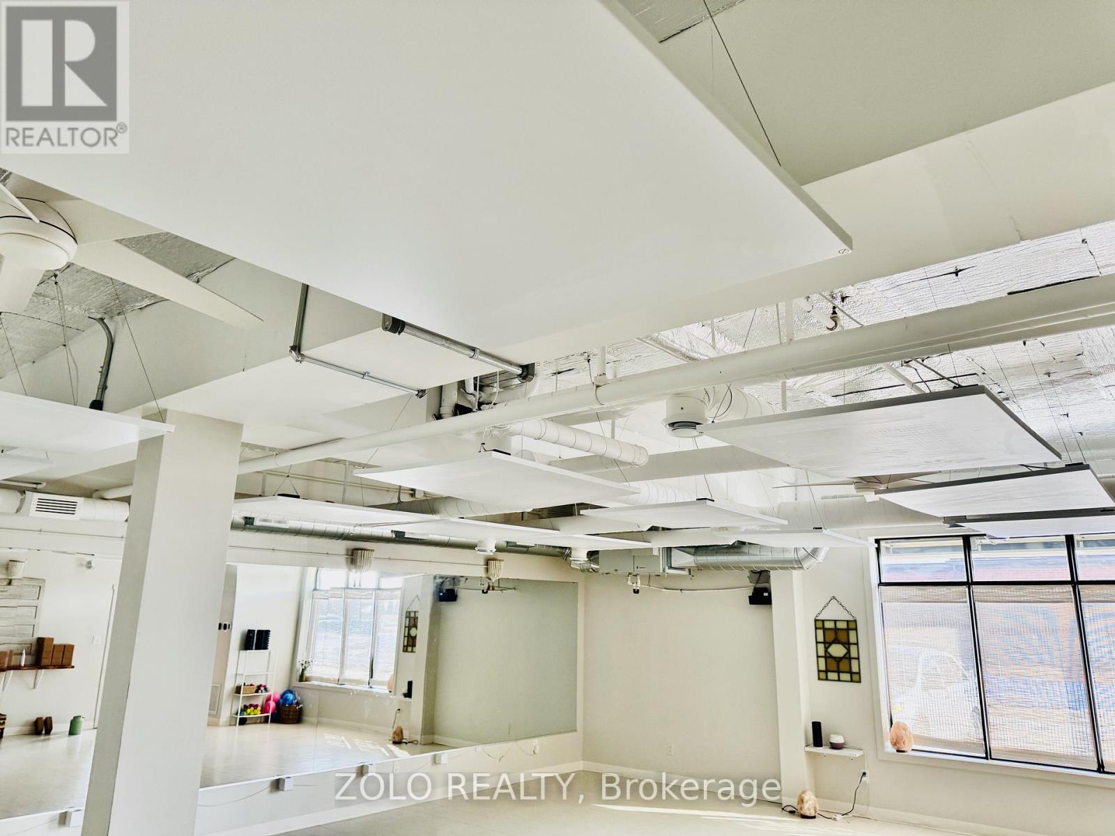 108 - 170 Rockhaven Lane, Hamilton (Waterdown), Ontario  L8B 1B5 - Photo 11 - X12751402