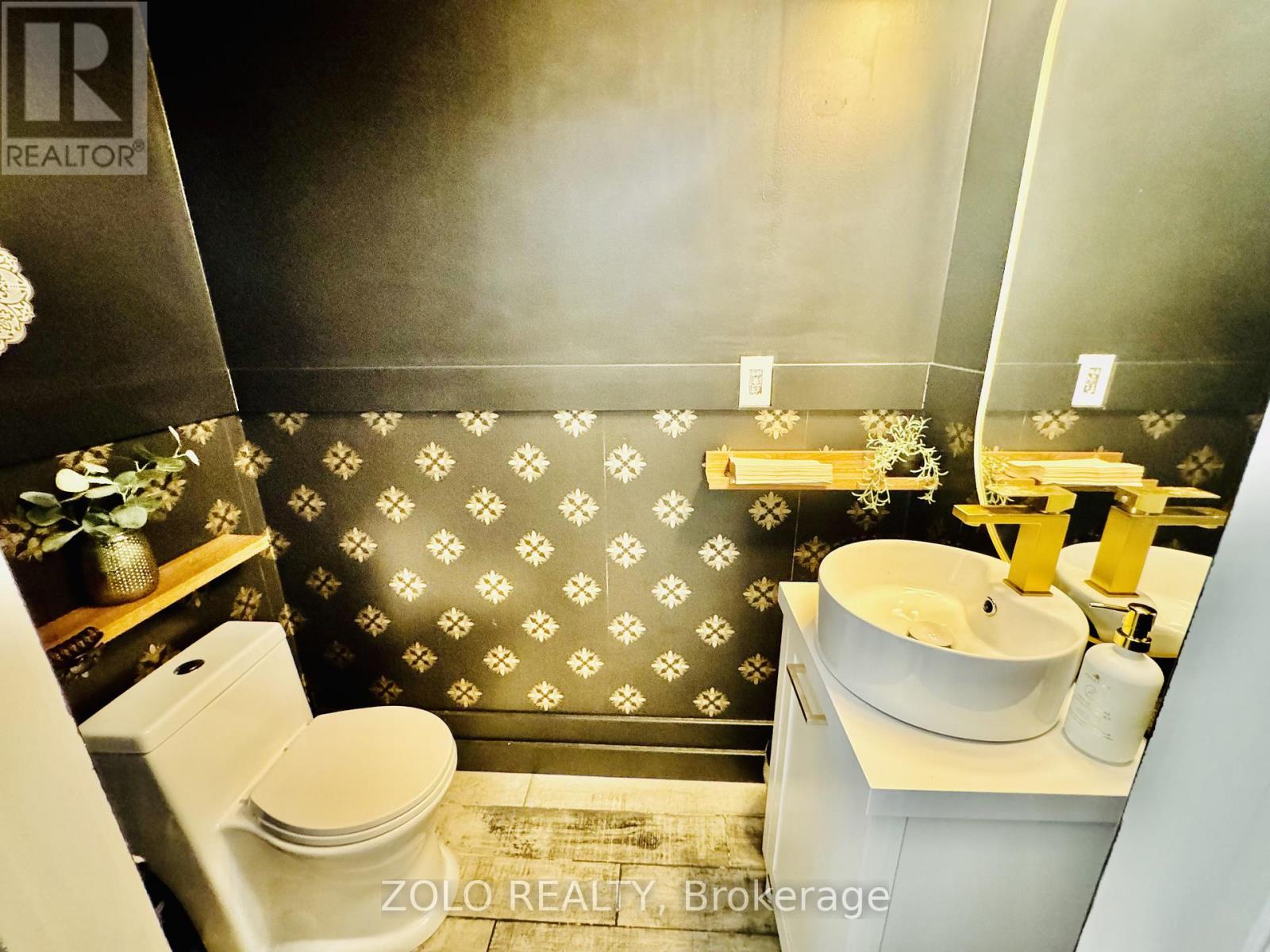 108 - 170 Rockhaven Lane, Hamilton (Waterdown), Ontario  L8B 1B5 - Photo 8 - X12751402