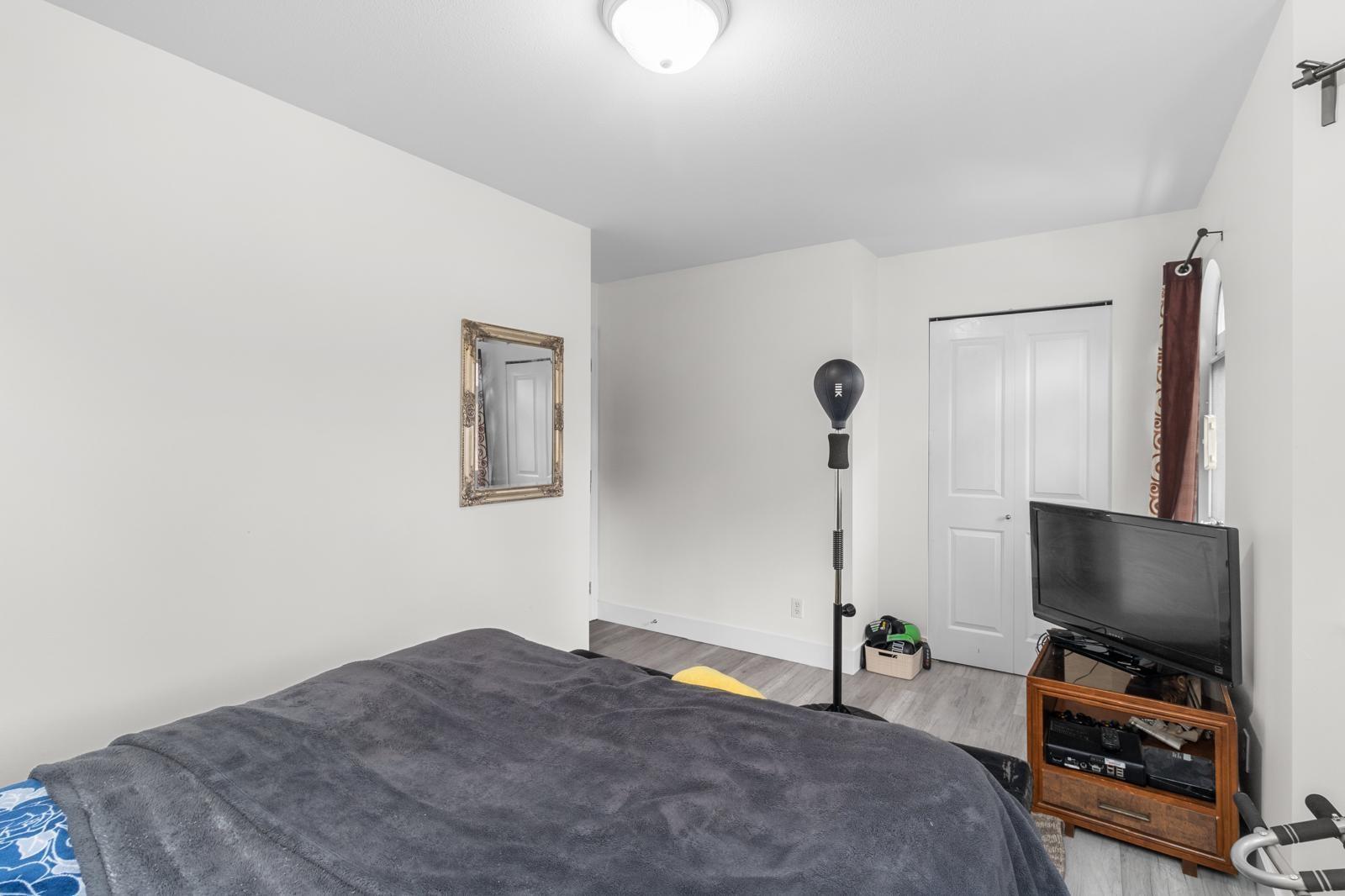 12625 Hampton Court, Surrey, British Columbia  V3W 1N2 - Photo 16 - R3085196