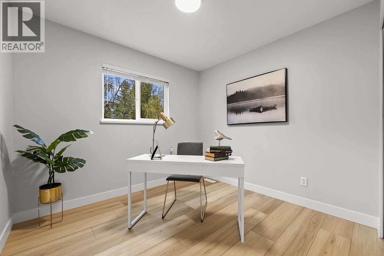 3055 Rothbury Place, Burnaby, British Columbia  V5A 4J5 - Photo 10 - R3085565