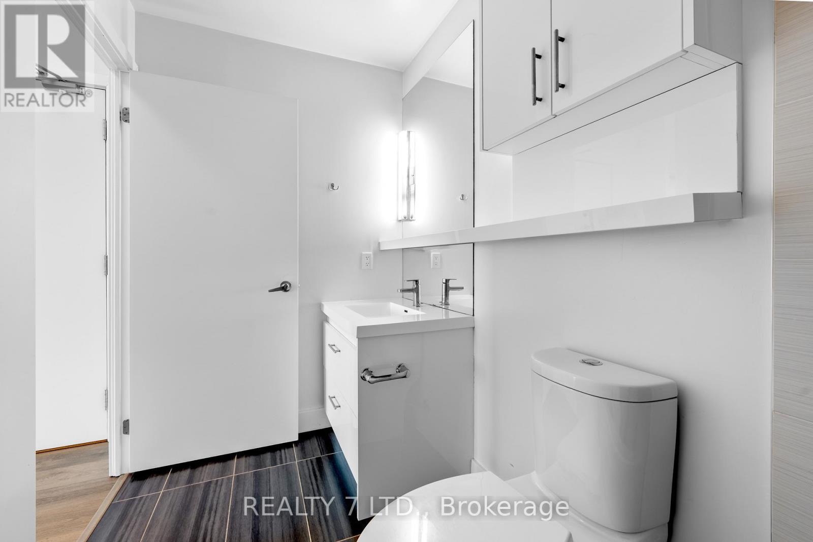 1207 - 128 Fairview Mall Drive, Toronto (Don Valley Village), Ontario  M2J 2Z1 - Photo 29 - C12629776