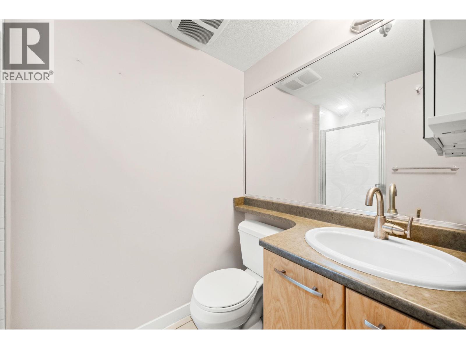 104 4155 Central Boulevard, Burnaby, British Columbia  V5H 4X2 - Photo 17 - R3075303