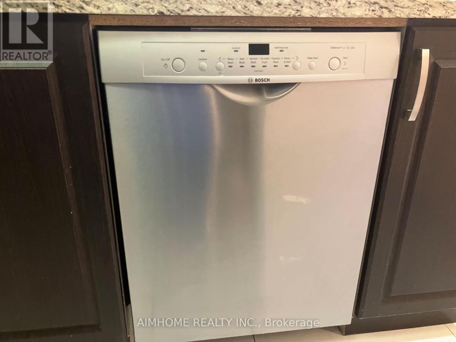 307 - 28 Empress Avenue, Toronto, Ontario  M2N 6Z7 - Photo 10 - C12585976