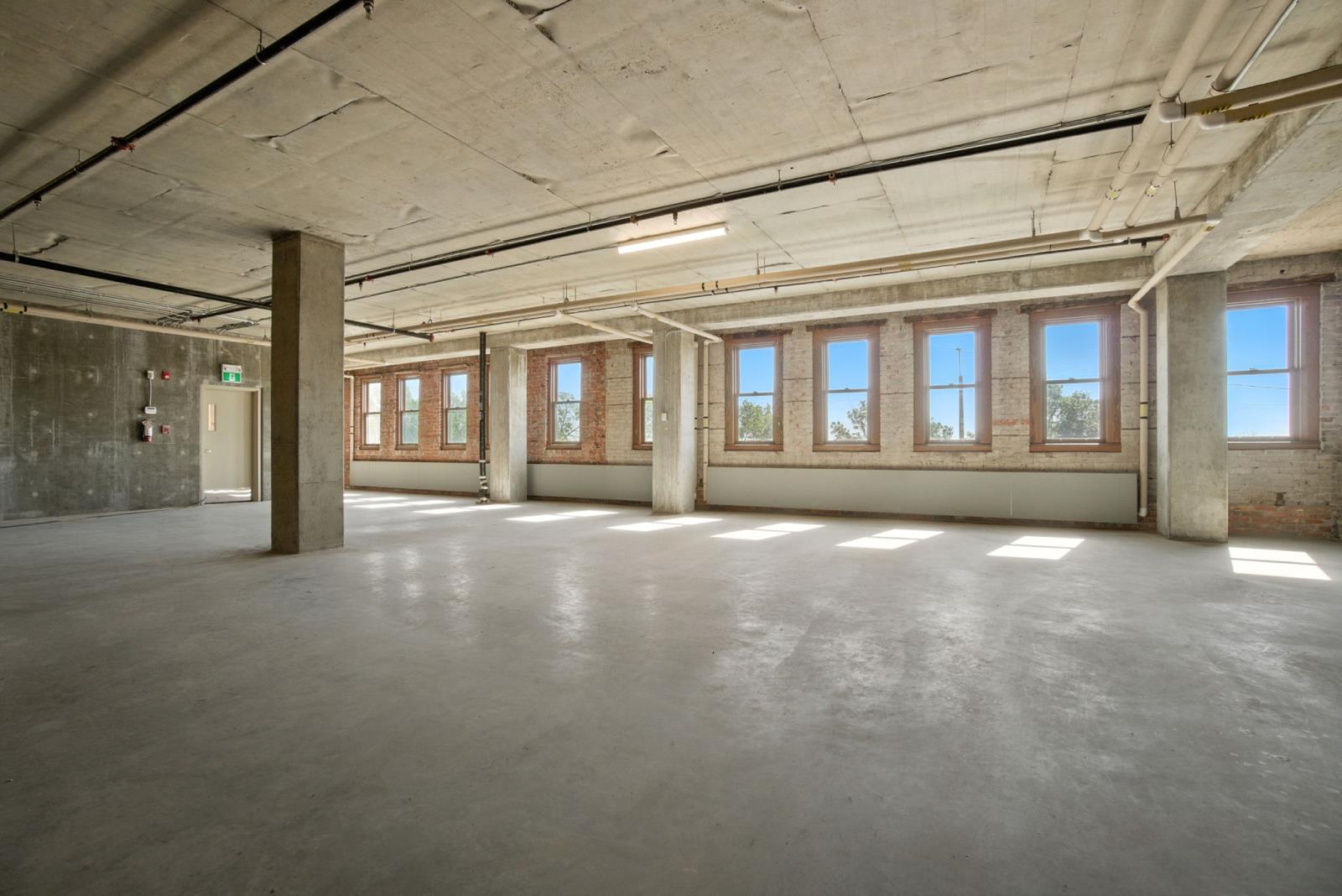 9666  Jasper Avenue, Edmonton, Alberta  T5H 3V5 - Photo 6 - 43690617