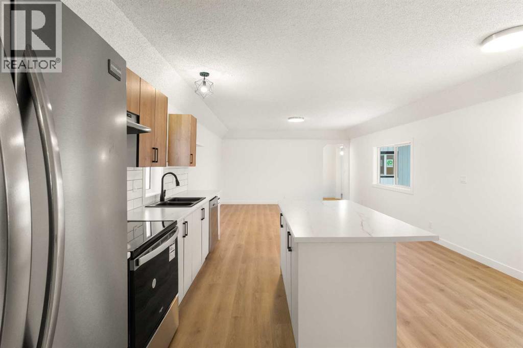 9713 102 Avenue, Clairmont, Alberta  T0H 0W6 - Photo 14 - A2276815