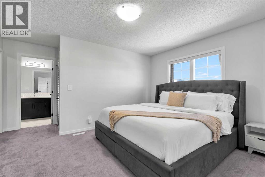 11 Carringham Way Nw, Calgary, Alberta  T3P 1W2 - Photo 20 - A2277979