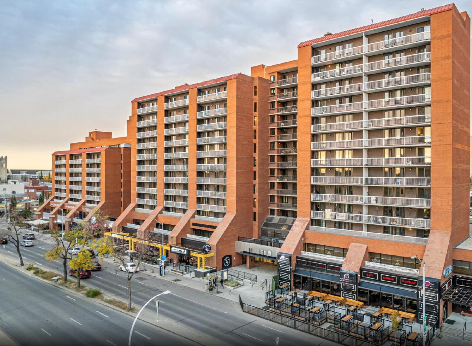 206 10175  109 Street, Edmonton, Alberta