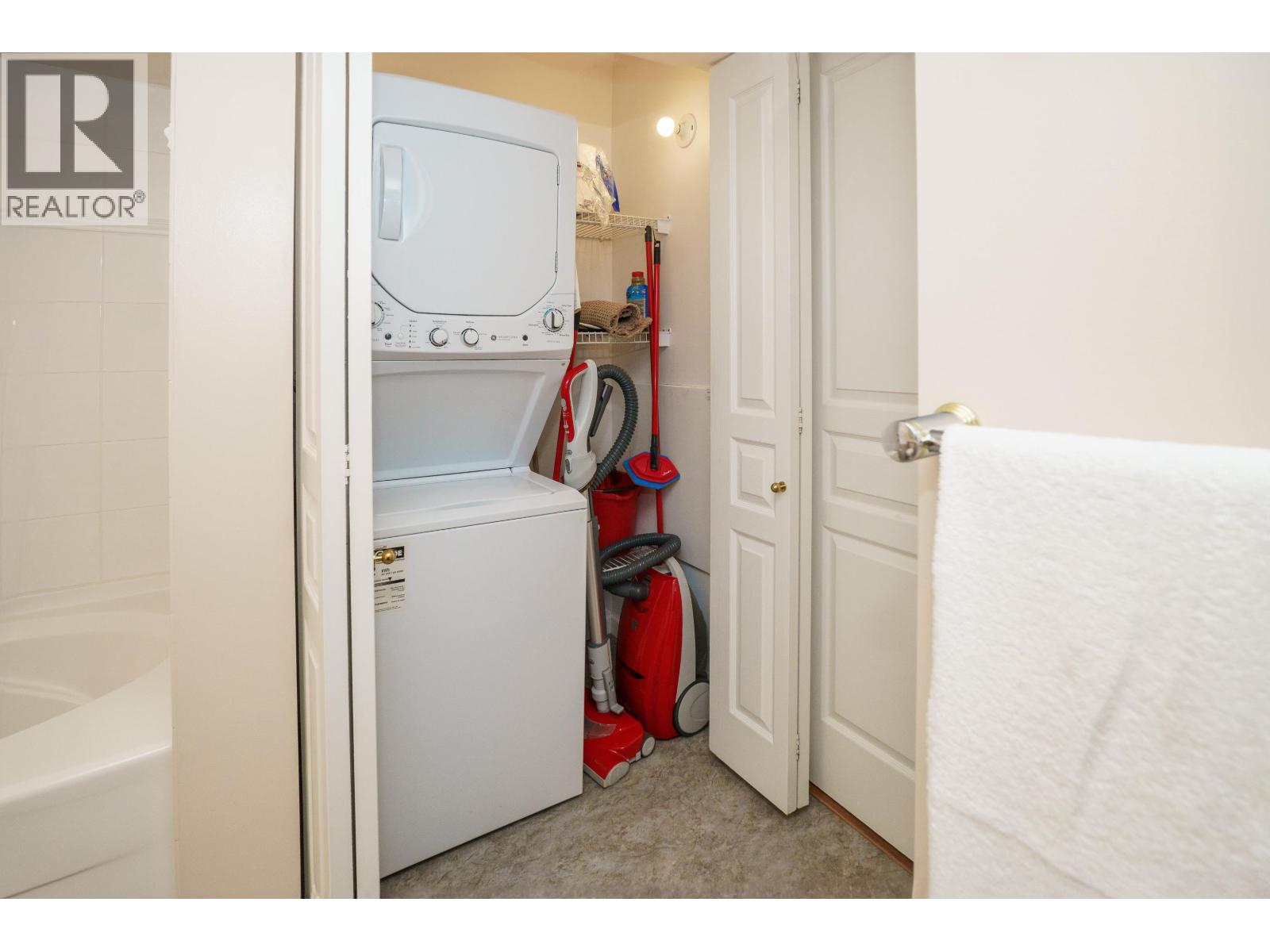 327 1252 Town Centre Boulevard, Coquitlam, British Columbia  V3B 7R7 - Photo 14 - R3085279