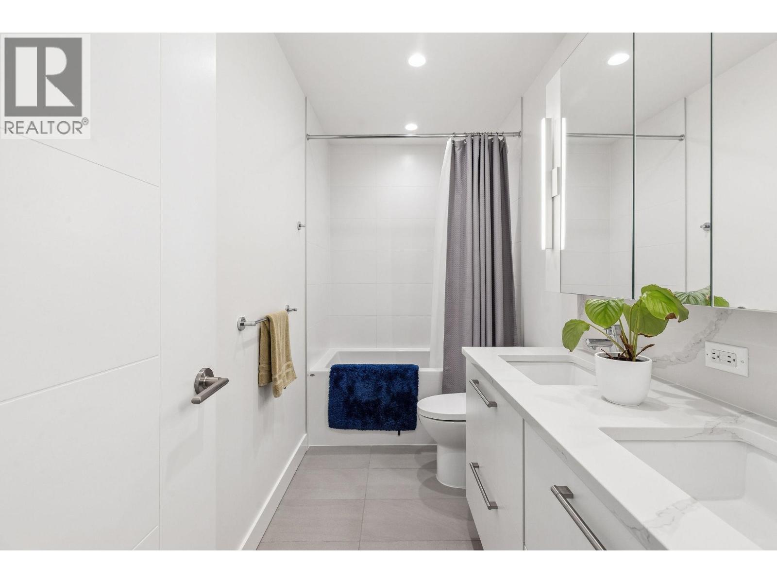 266 2035 Glenaire Drive, North Vancouver, British Columbia  V7P 1Y2 - Photo 18 - R3085740