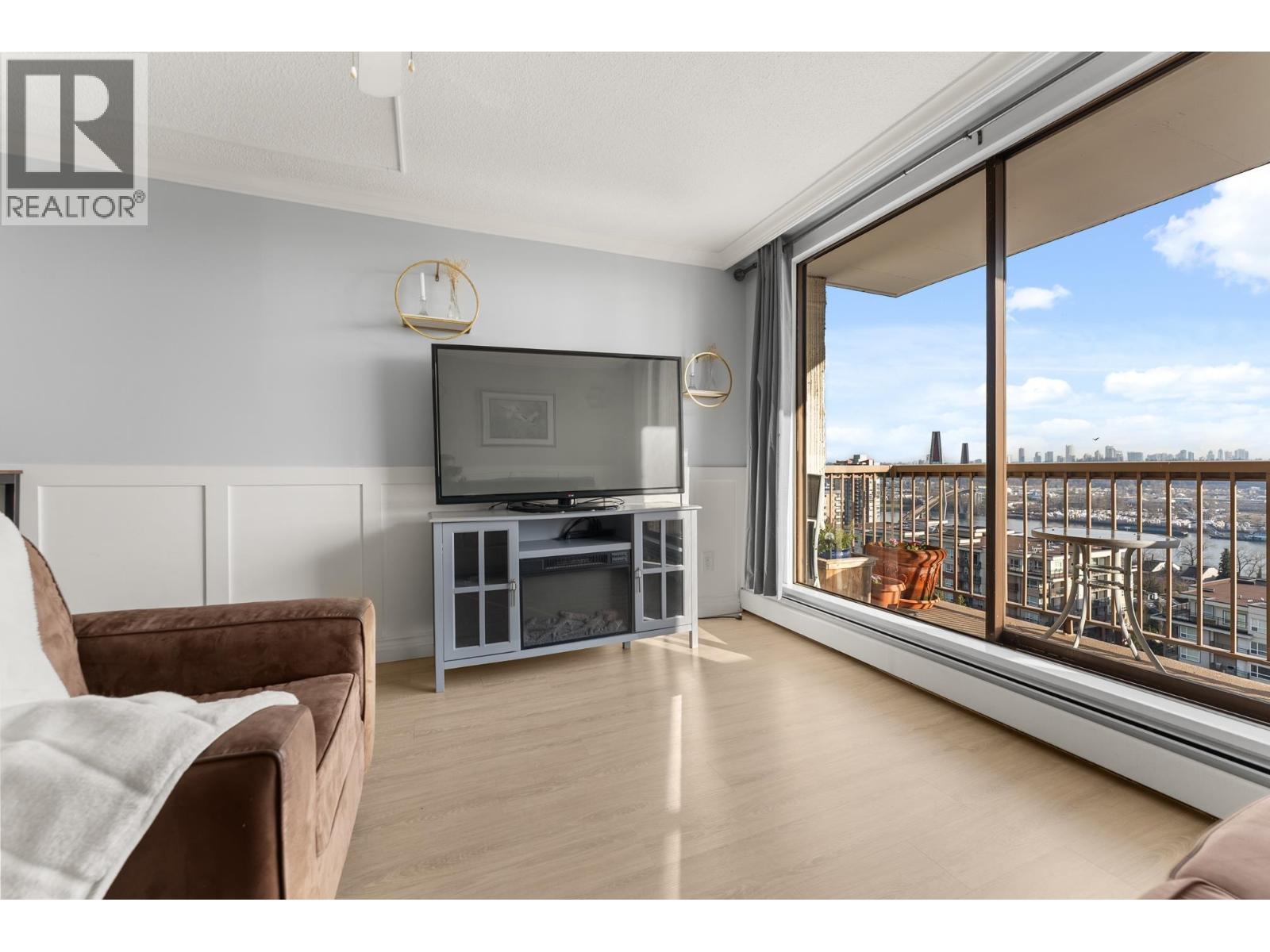 908 320 Royal Avenue, New Westminster, British Columbia  V3L 5C6 - Photo 7 - R3085767