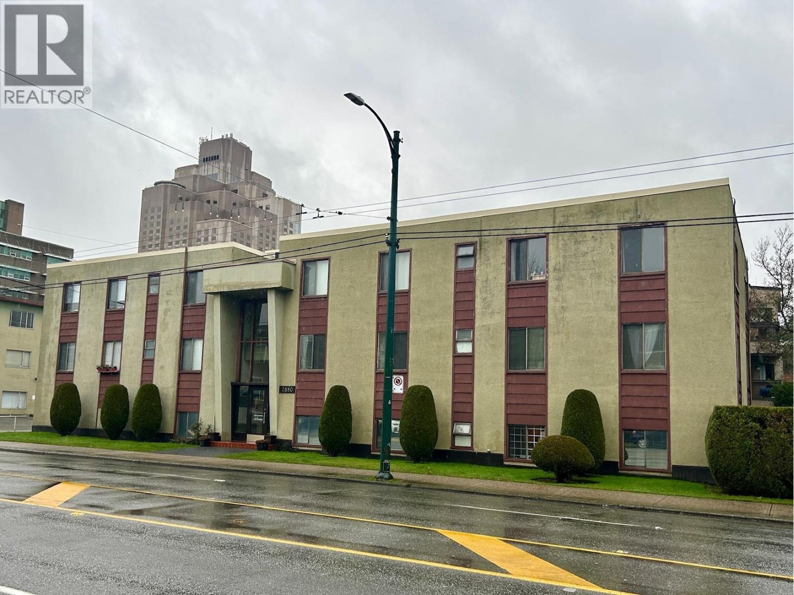 201 2880 OAK STREET, Vancouver, British Columbia