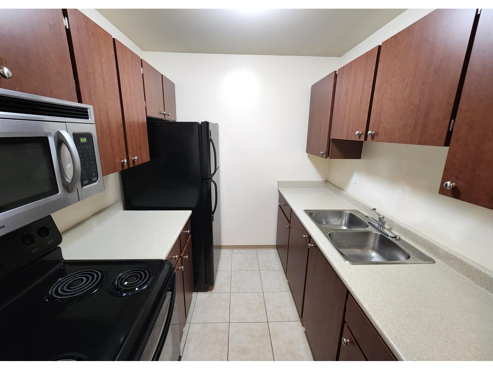 102 5664 200 Street, Langley, British Columbia  V3A 1M8 - Photo 8 - R3085574