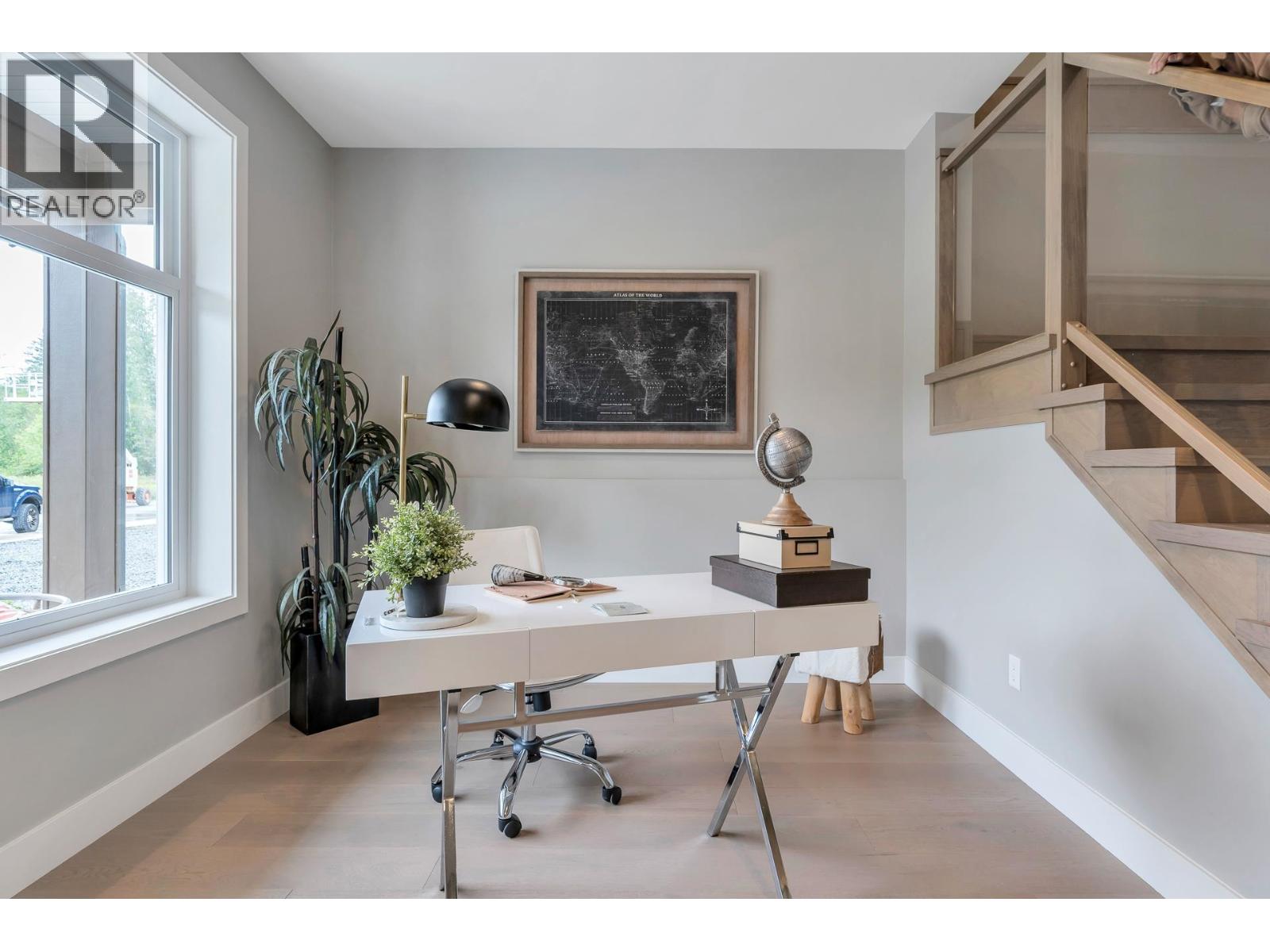 24417 Jenewein Drive, Maple Ridge, British Columbia  V2W 1H8 - Photo 4 - R3085761