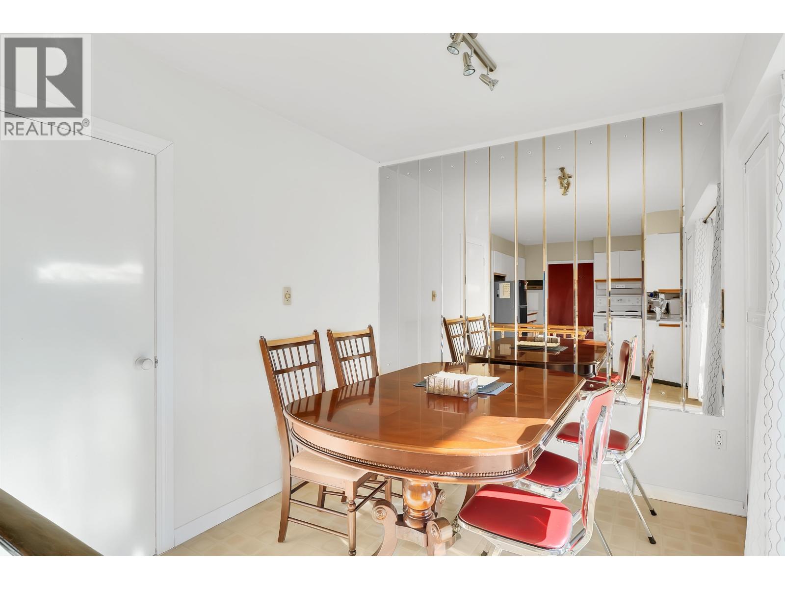 4580 Neville Street, Burnaby, British Columbia  V5J 2A4 - Photo 5 - R3085769