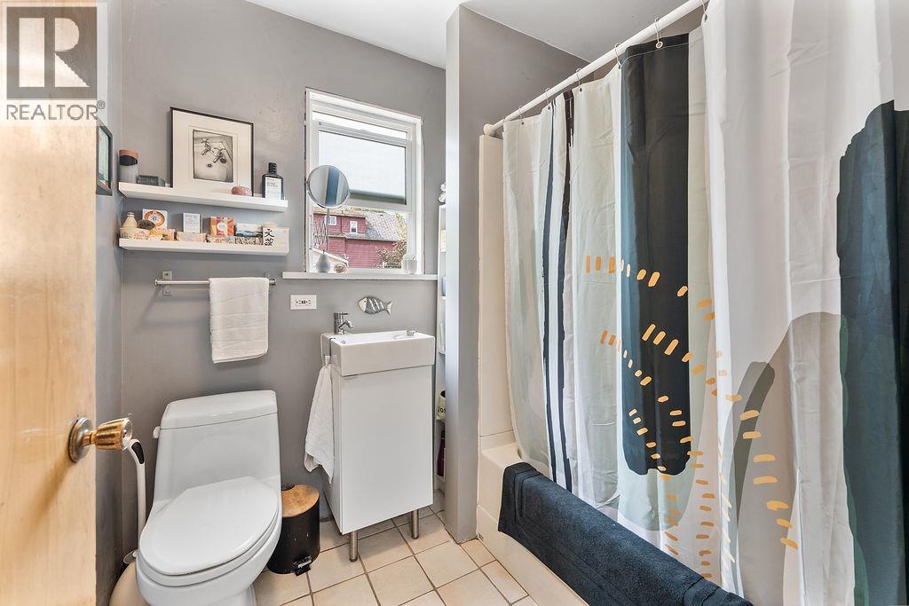 4225 John Street, Vancouver, British Columbia  V5V 3W8 - Photo 11 - R3085789