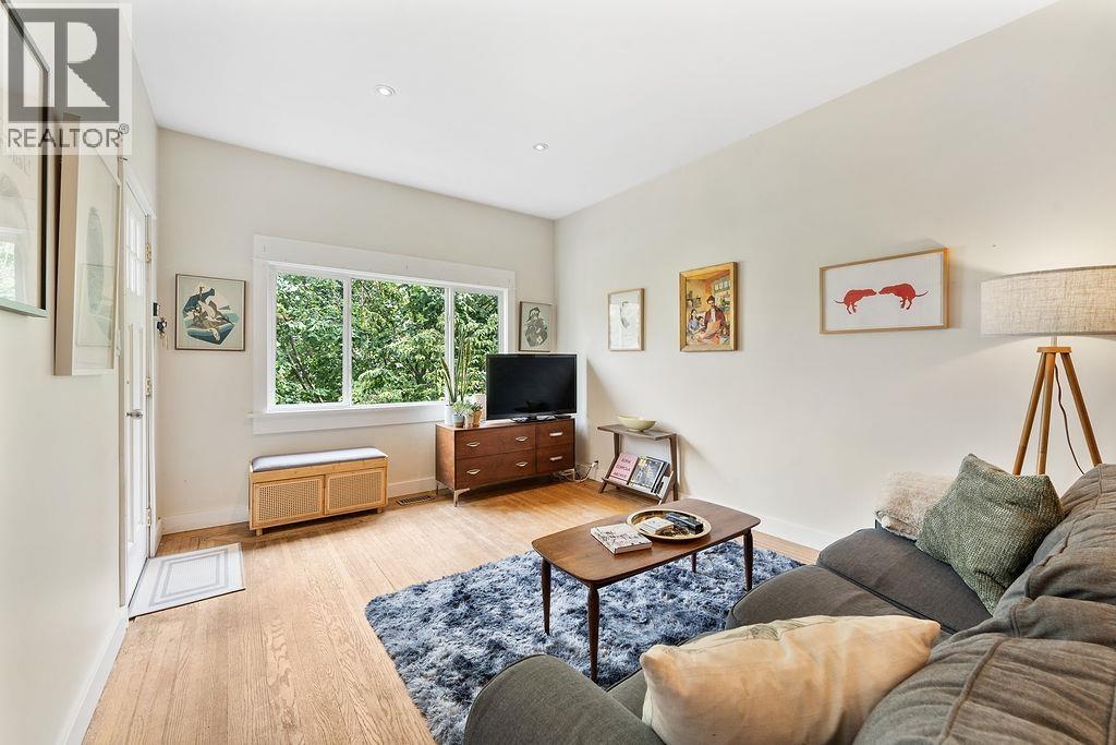 4225 John Street, Vancouver, British Columbia  V5V 3W8 - Photo 6 - R3085789