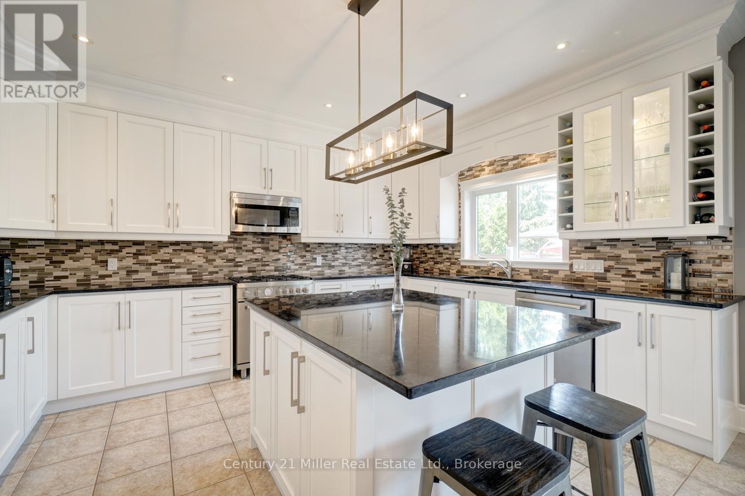 8 Watercliff Place, Hamilton, Ontario  L8E 6E5 - Photo 17 - X12747396