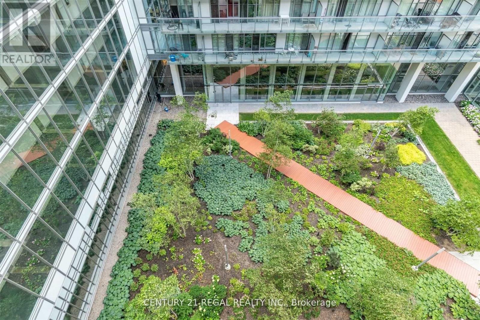 701 - 90 Stadium Road, Toronto, Ontario  M5V 3W5 - Photo 16 - C12751434