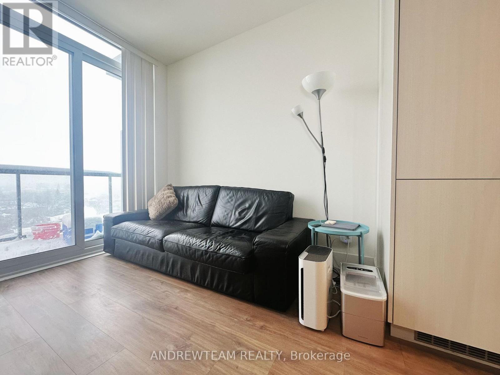 820 - 80 Vanauley Street, Toronto, Ontario  M5T 0C9 - Photo 14 - C12751440