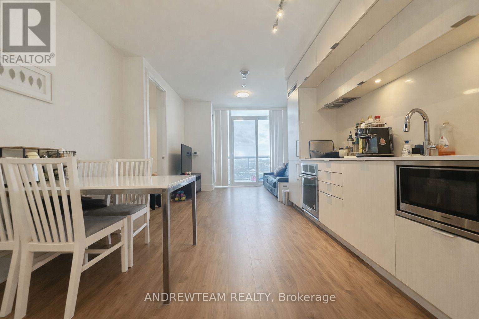 820 - 80 Vanauley Street, Toronto, Ontario  M5T 0C9 - Photo 15 - C12751440