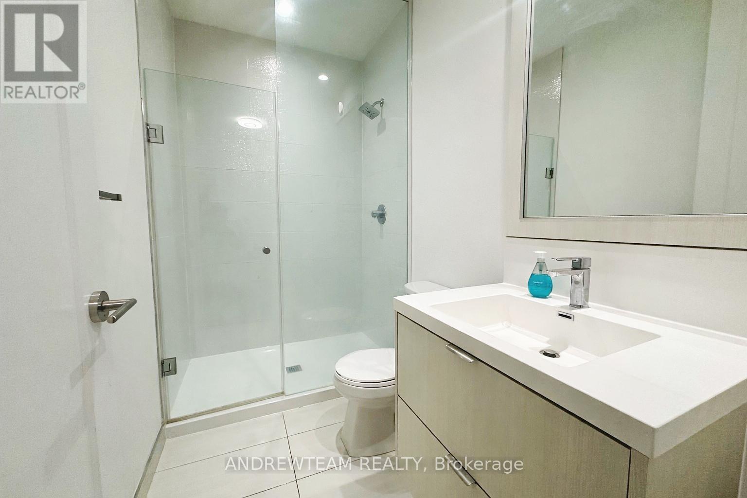 820 - 80 Vanauley Street, Toronto, Ontario  M5T 0C9 - Photo 19 - C12751440