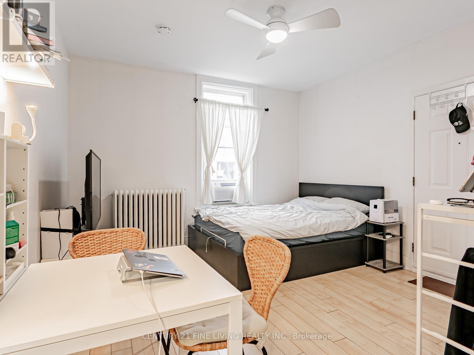 24 Webster Avenue, Toronto, Ontario  M5R 1N7 - Photo 15 - C12751452