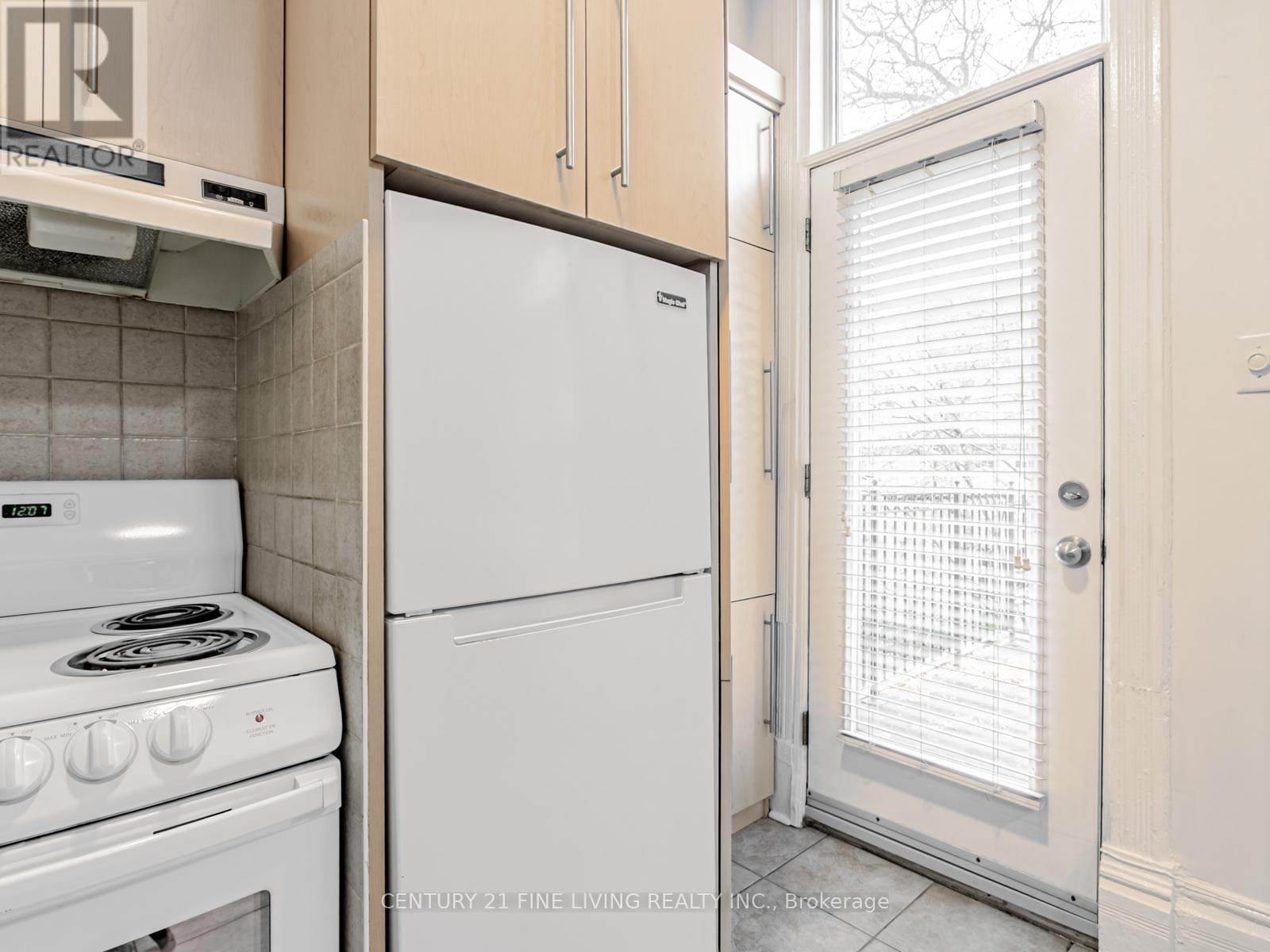 24 Webster Avenue, Toronto, Ontario  M5R 1N7 - Photo 29 - C12751452