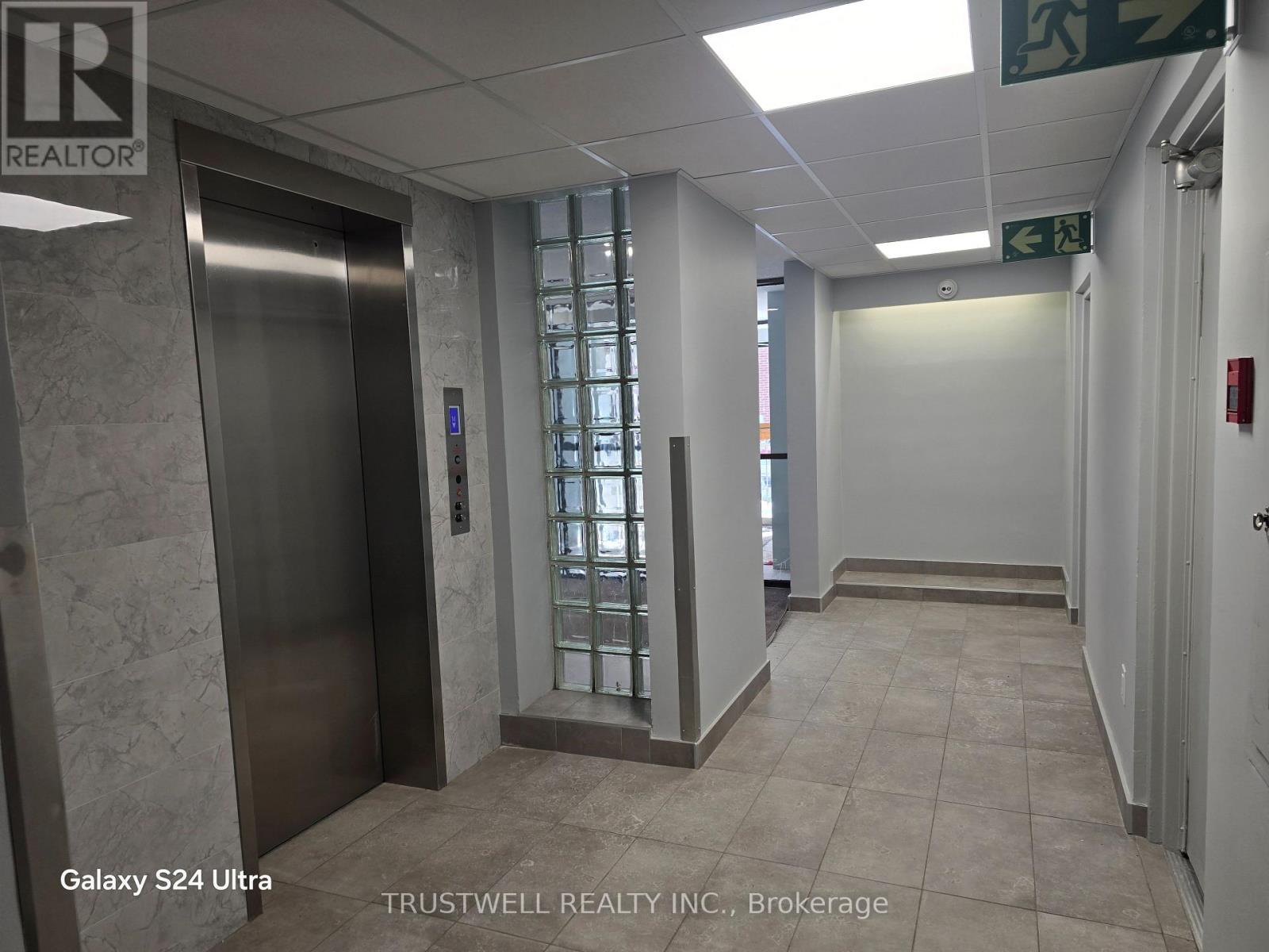 513 - 4064 Lawrence Avenue E, Toronto, Ontario  M1E 4V6 - Photo 3 - E12751418