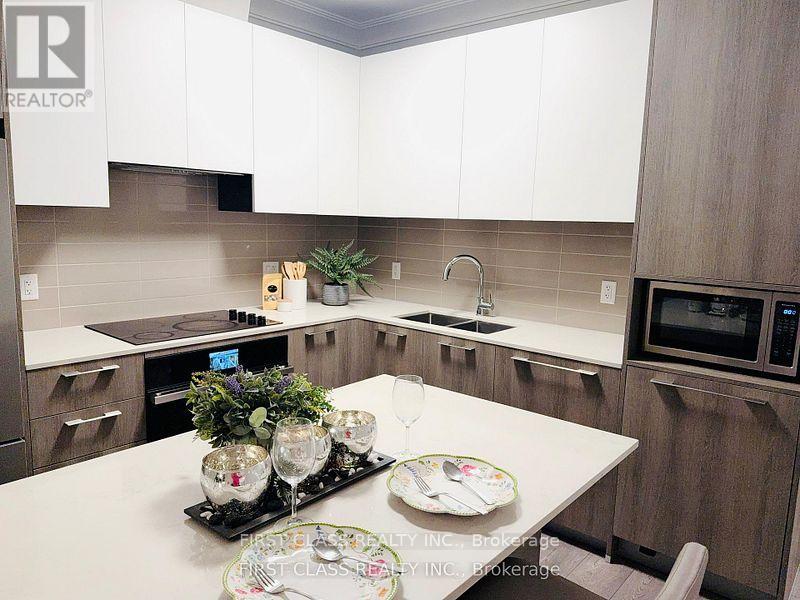 3106 - 18 Water Walk Drive, Markham, Ontario  L3R 6L5 - Photo 8 - N12751422