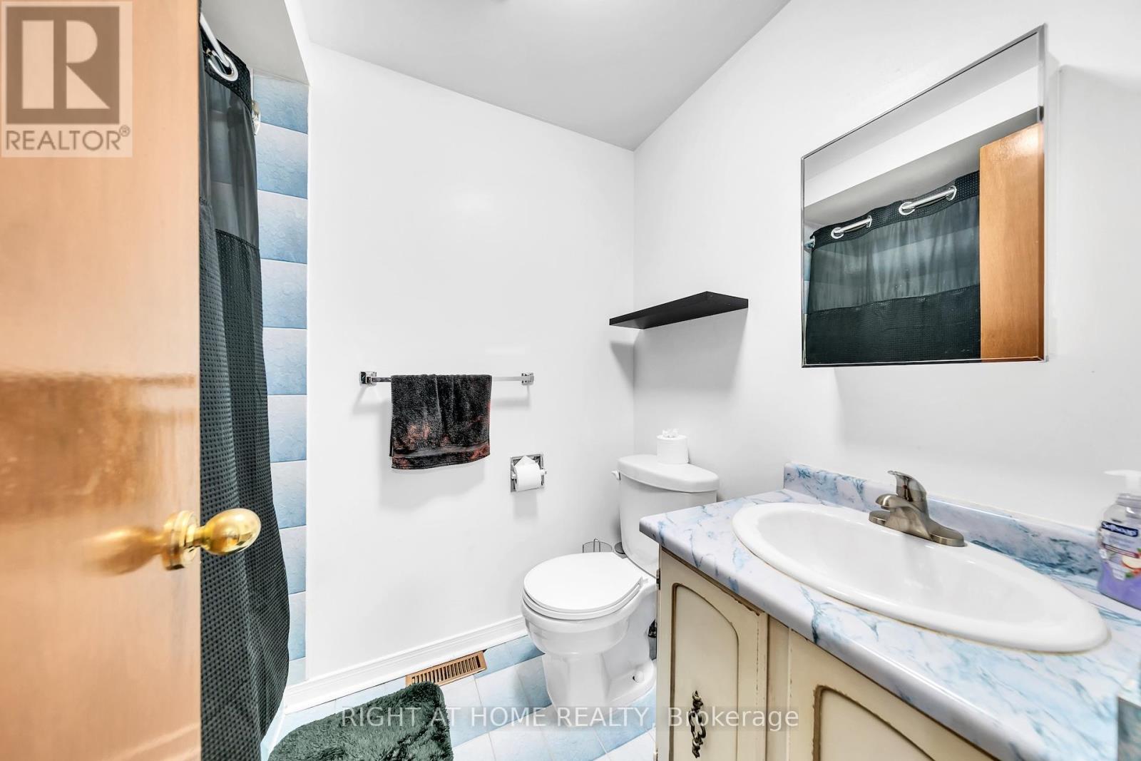 8 Terra Road, Vaughan, Ontario  L4L 3J5 - Photo 17 - N12751424