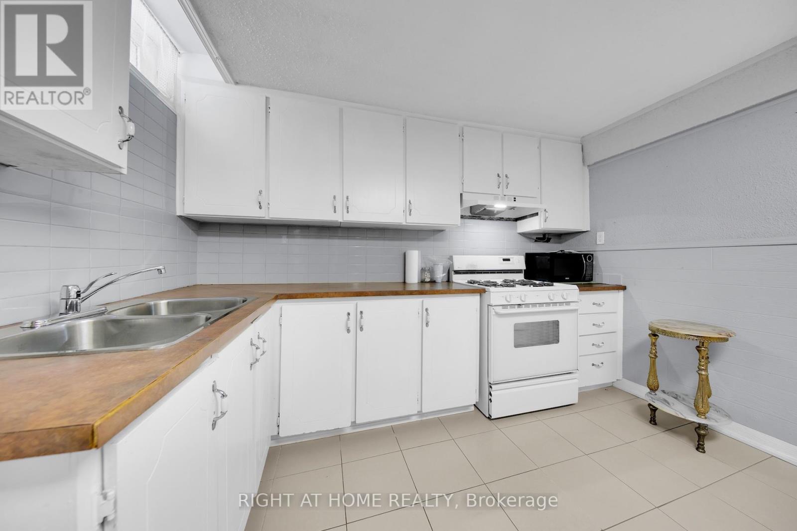 8 Terra Road, Vaughan, Ontario  L4L 3J5 - Photo 30 - N12751424